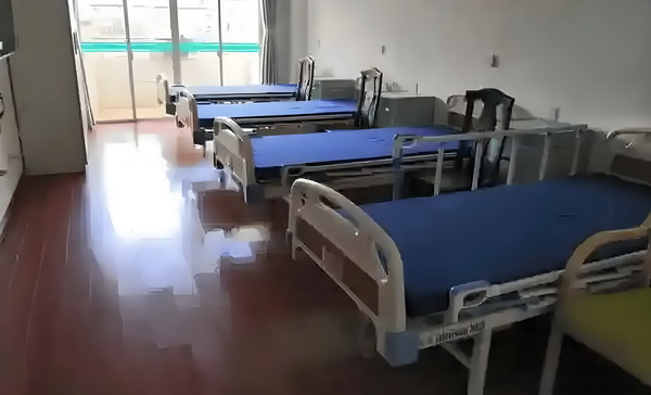 深圳应届生落户2025_没能延续去年好势头，法国票房上半年下滑10% 徐汇区申年荟养望养老院：