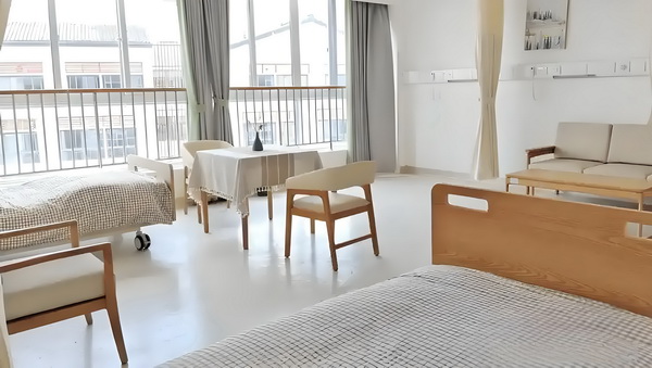 非全日制大专 深户_变态男躲女神床下，尺度生猛的日本电影！ 尺理托请旅前办运客提